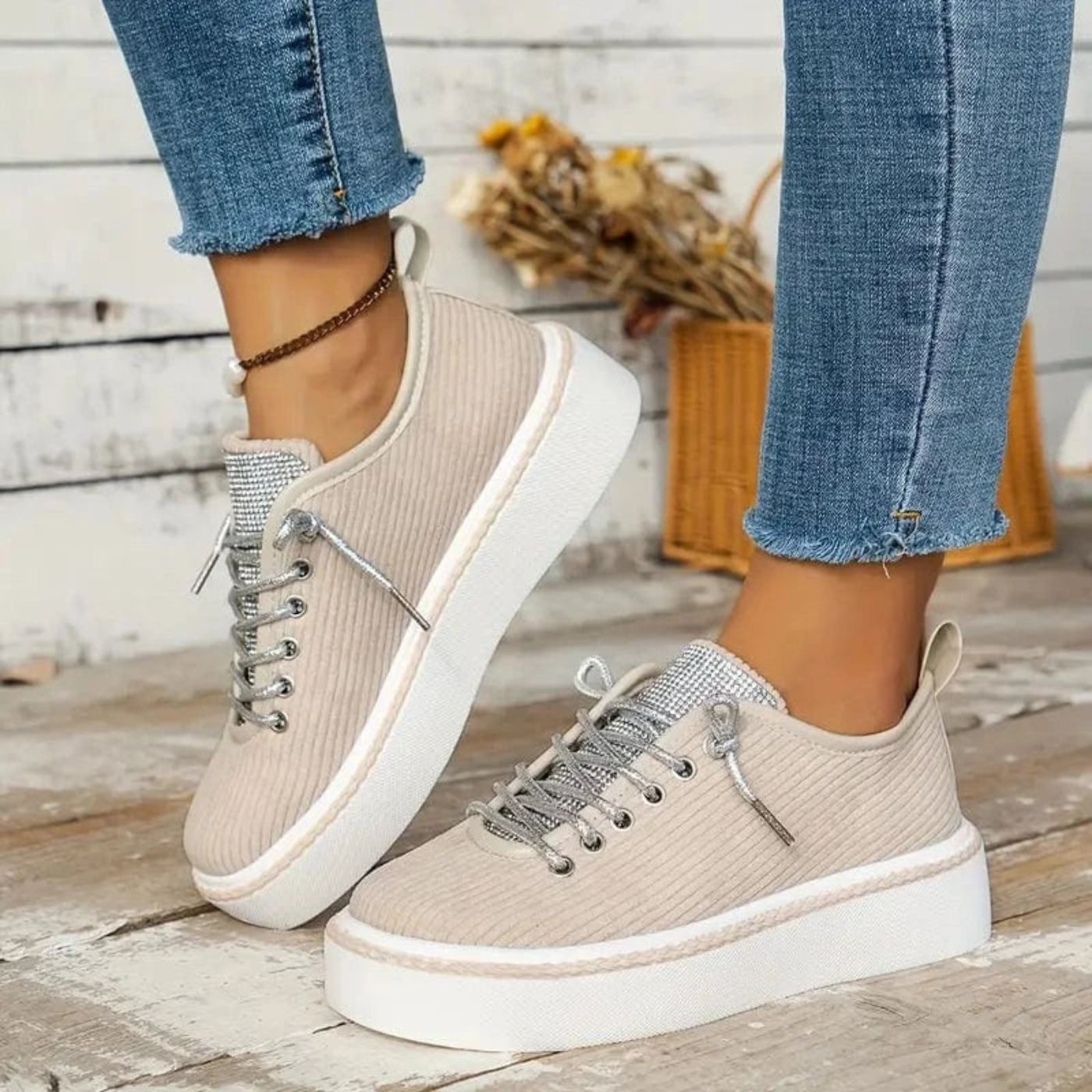 Alice™ - Stylish Corduroy Orthopedic Sneakers