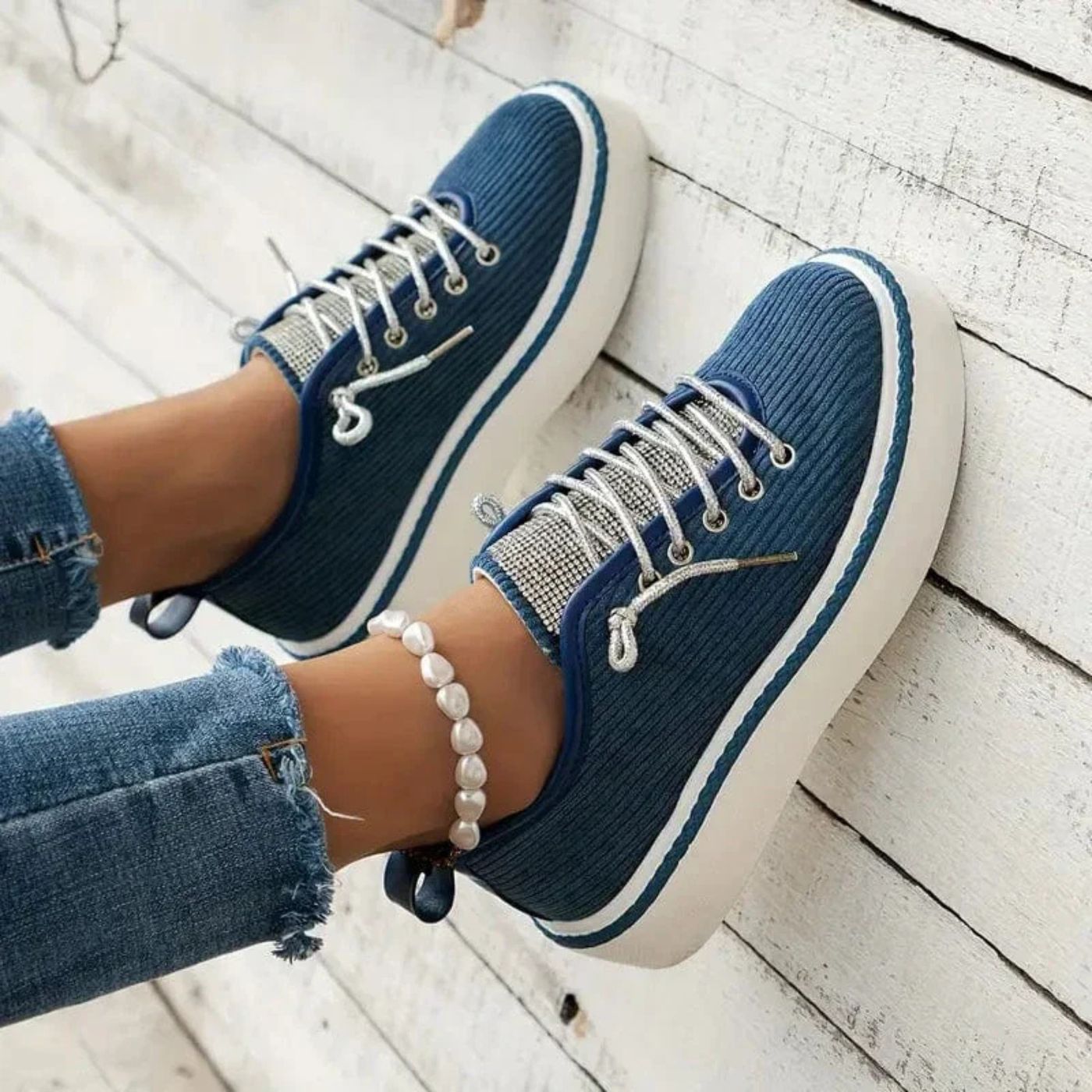 Alice™ - Stylish Corduroy Orthopedic Sneakers