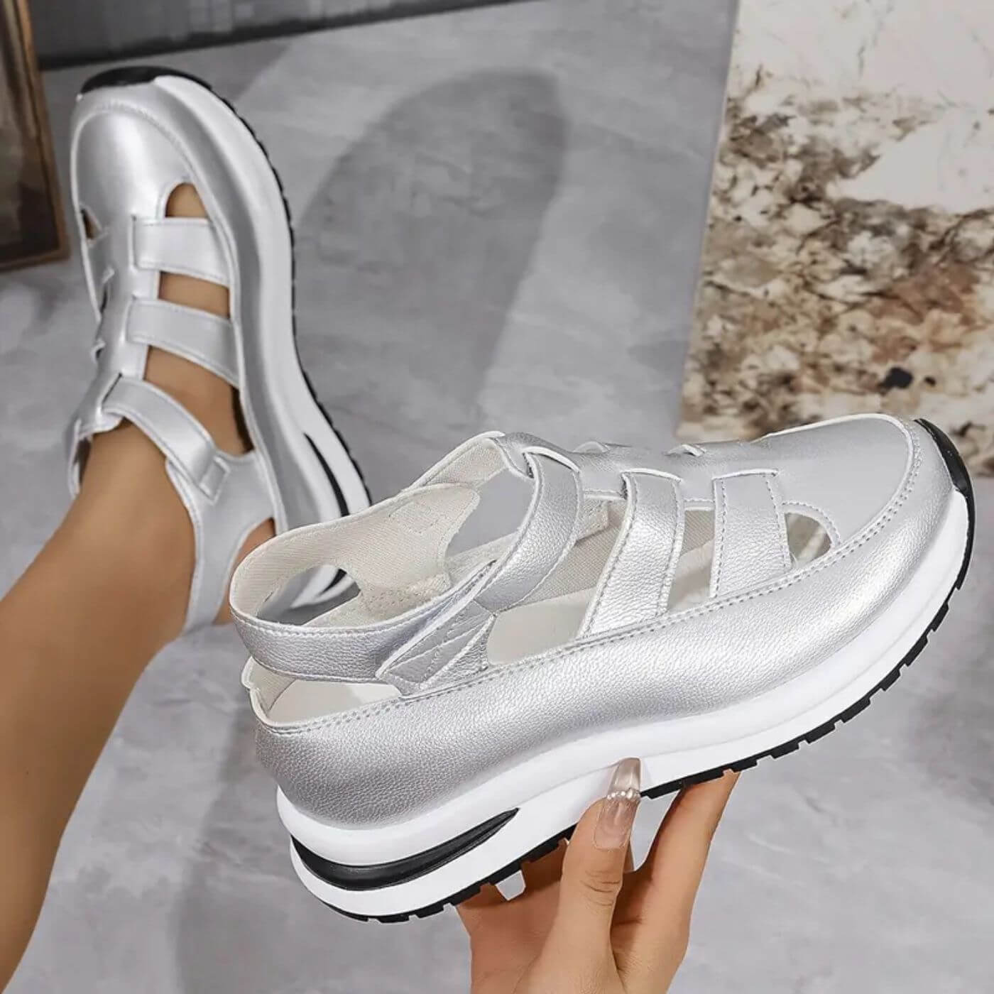 Ciara™ - Closed Toe Orthopedic Sandals
