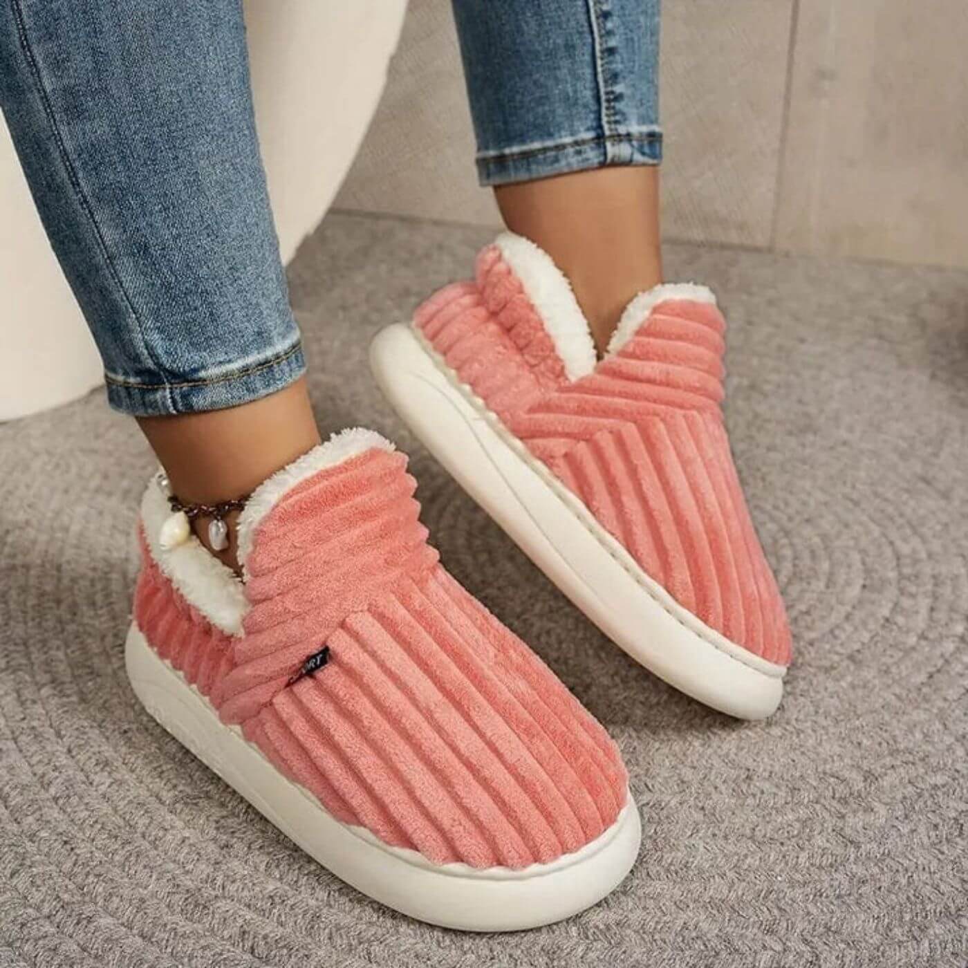 Cloudies™ - Soft Plush Comfortable Winter Slippers