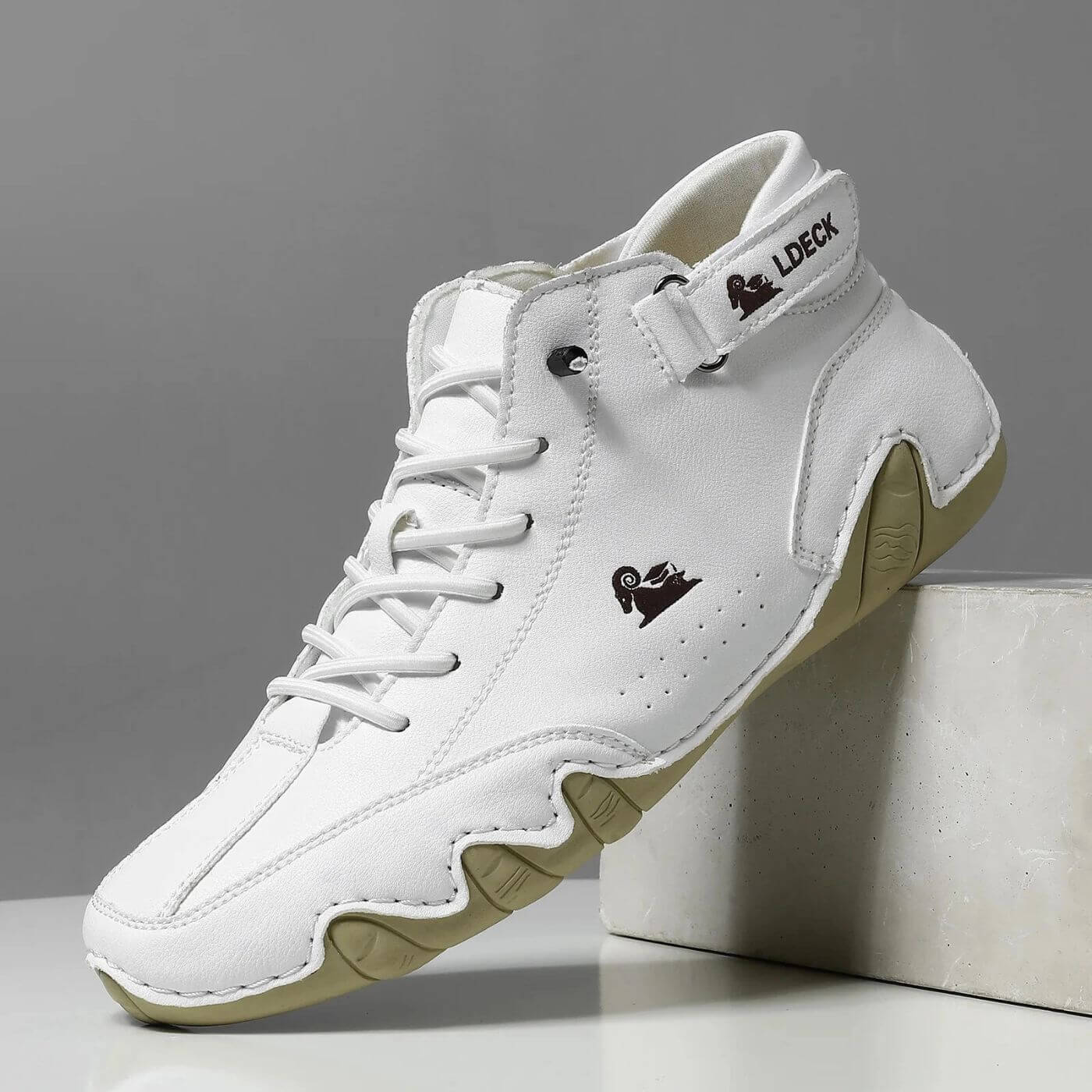 David™ – High Quality Ergonomic Sneakers