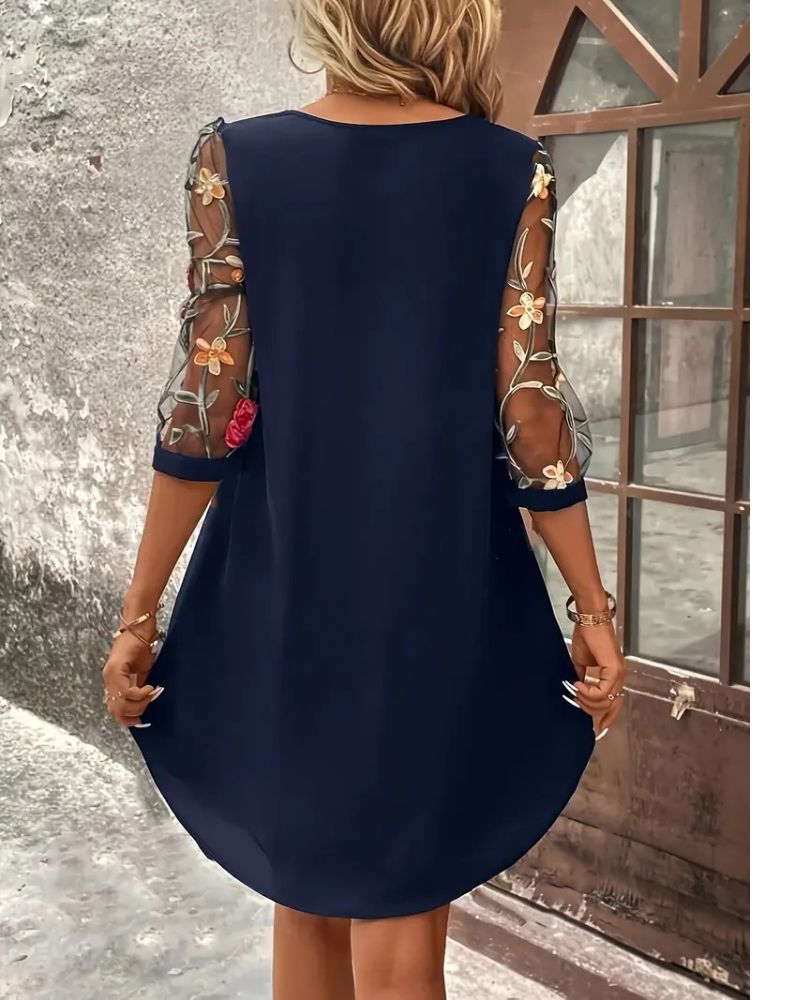 Emily™ – Elegant Lightweight Summer Dress