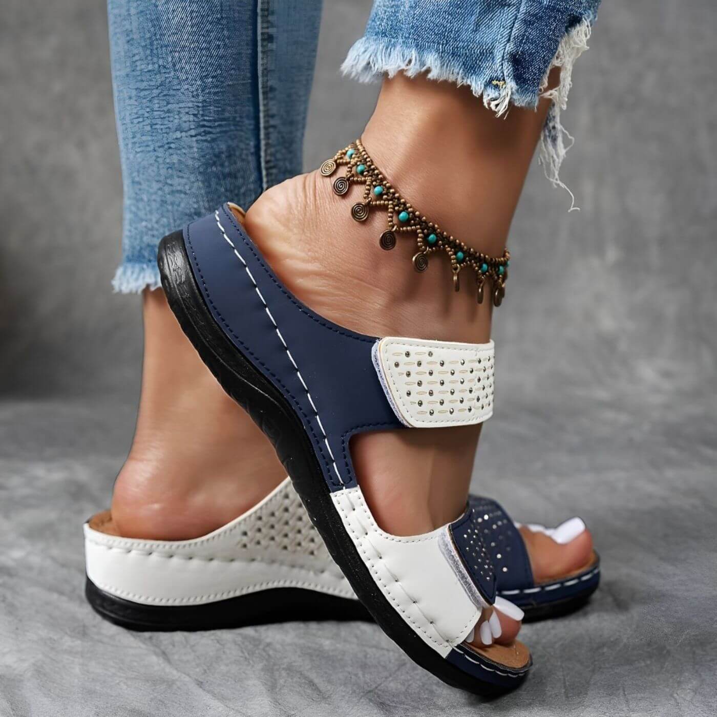 Heather™ – Lightweight Orthopedic Sandals