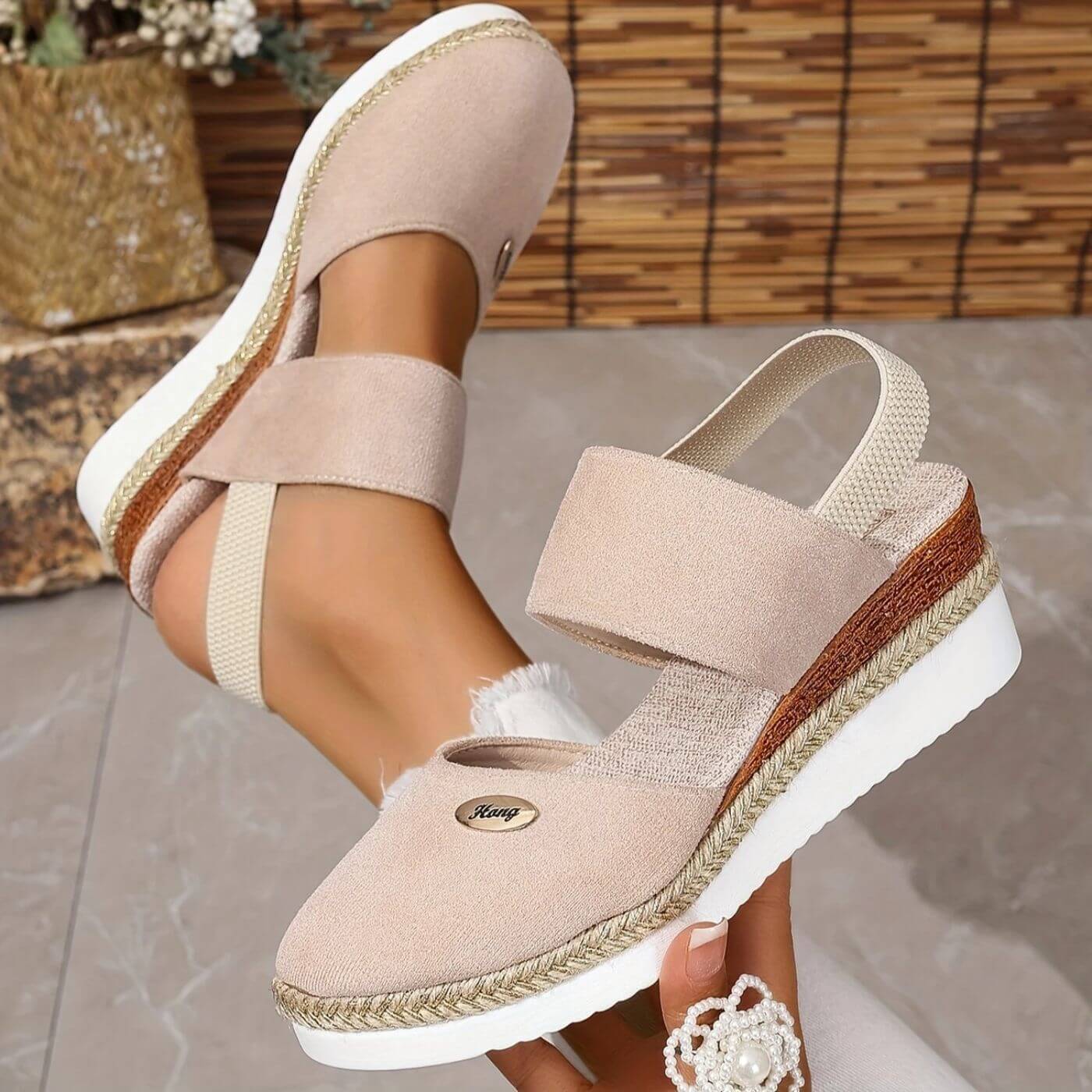 Jamie™ - Elegant Closed Toe Orthopedic Wedge Sandals