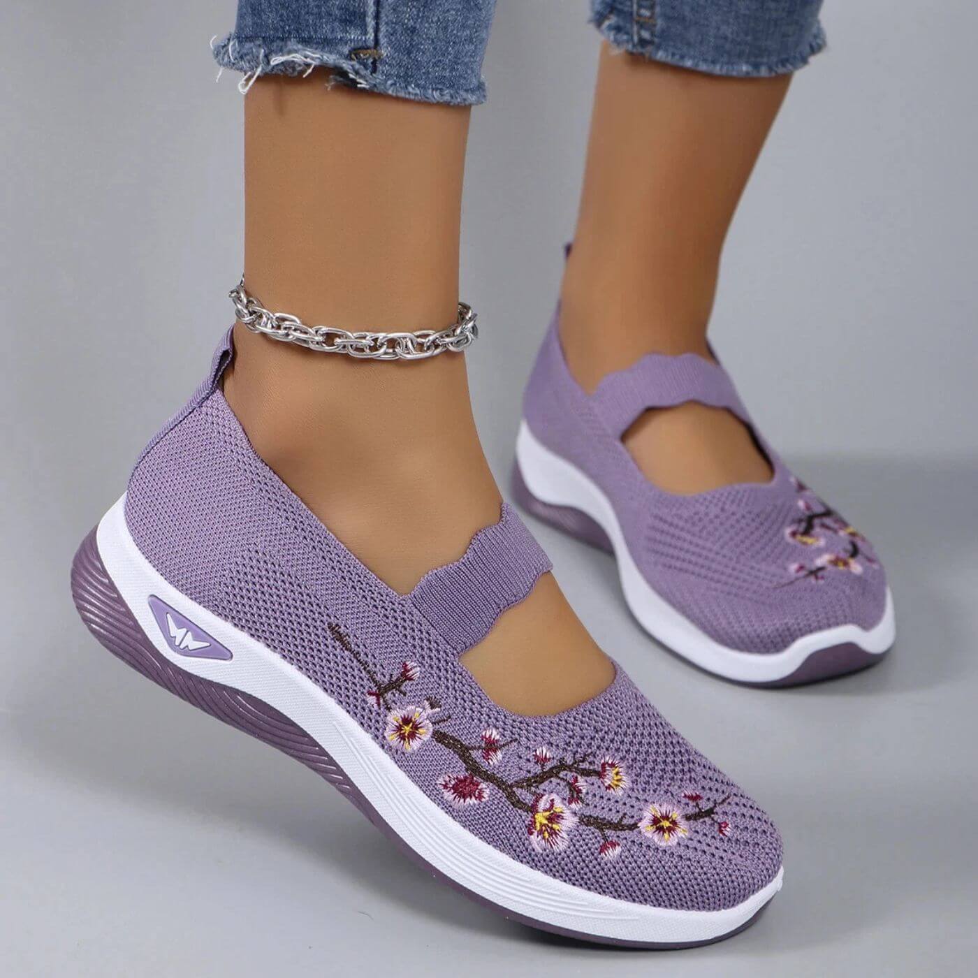 Laura™ – Non-slip Floral Orthopedic Shoes