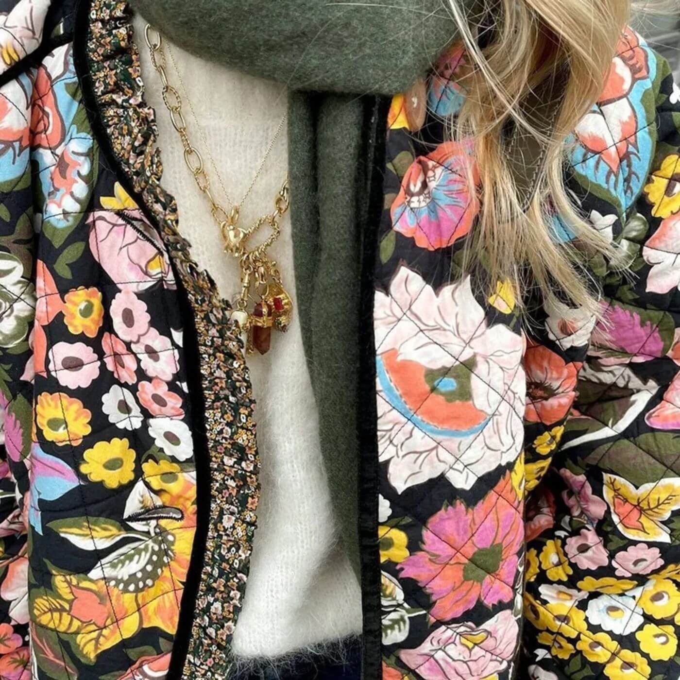 Mila™ - Elegant Floral Coat