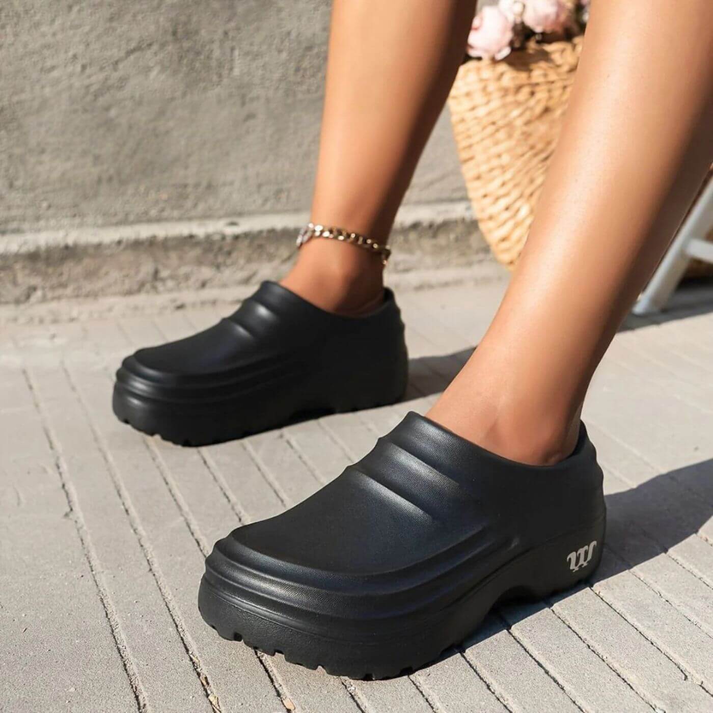 OrthoLuxe™ – Comfortable & Flexible Non-Slip Slippers