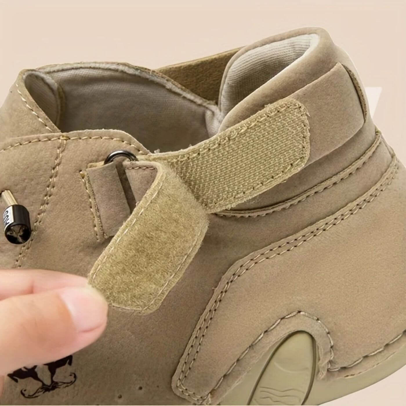 David™ – High Quality Ergonomic Sneakers