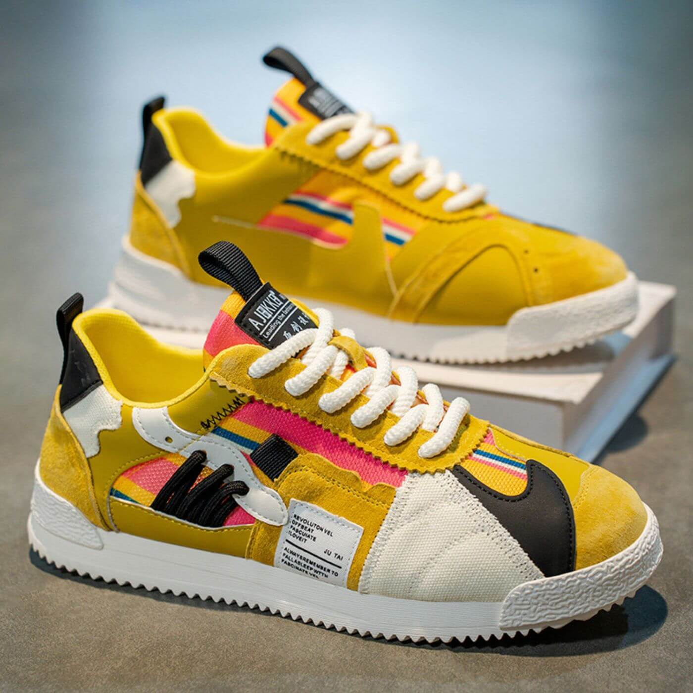 Edouard™ - Comfortable Patchwork Orthopedic Sneakers