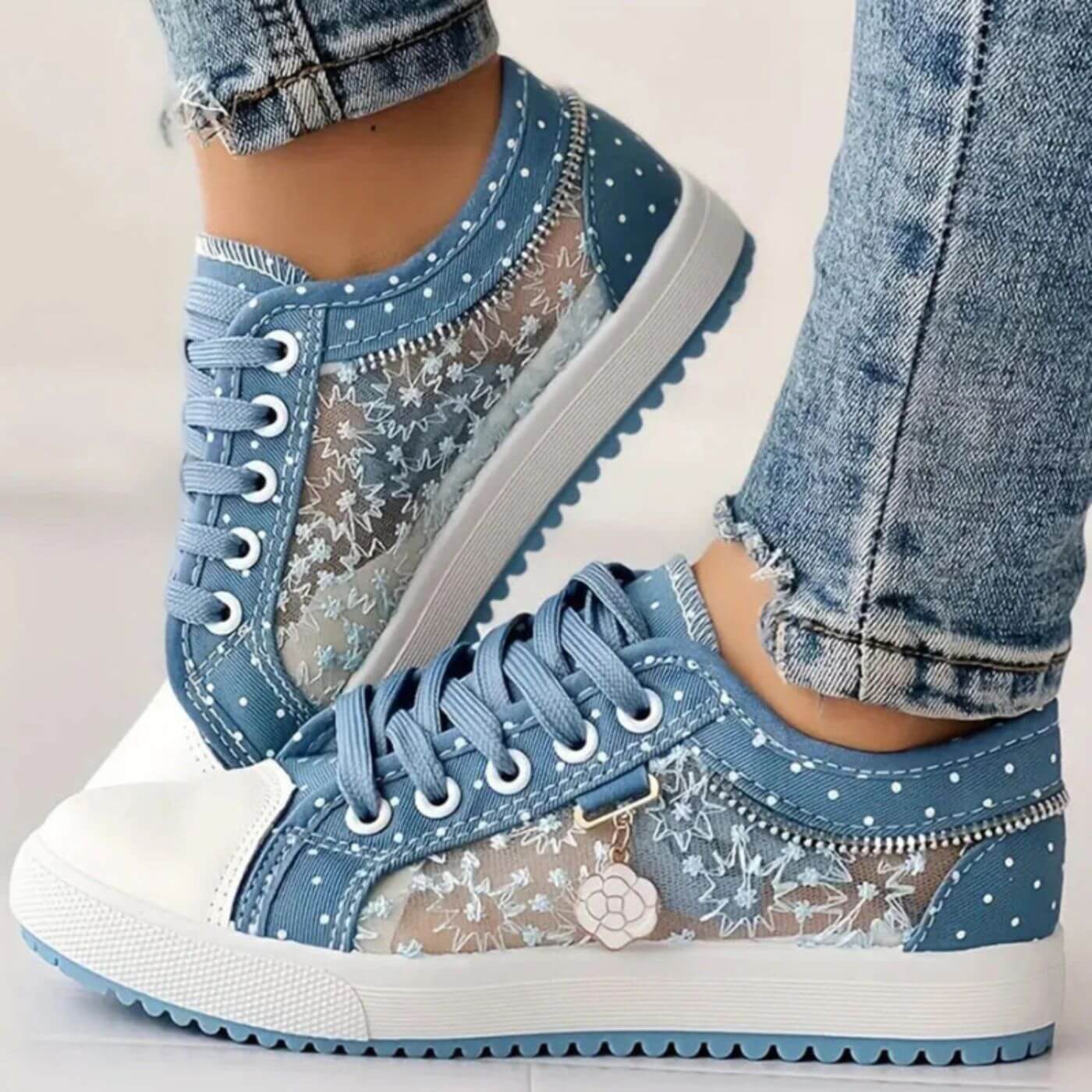 Erin™ – Breathable Lace Orthopedic Sneakers