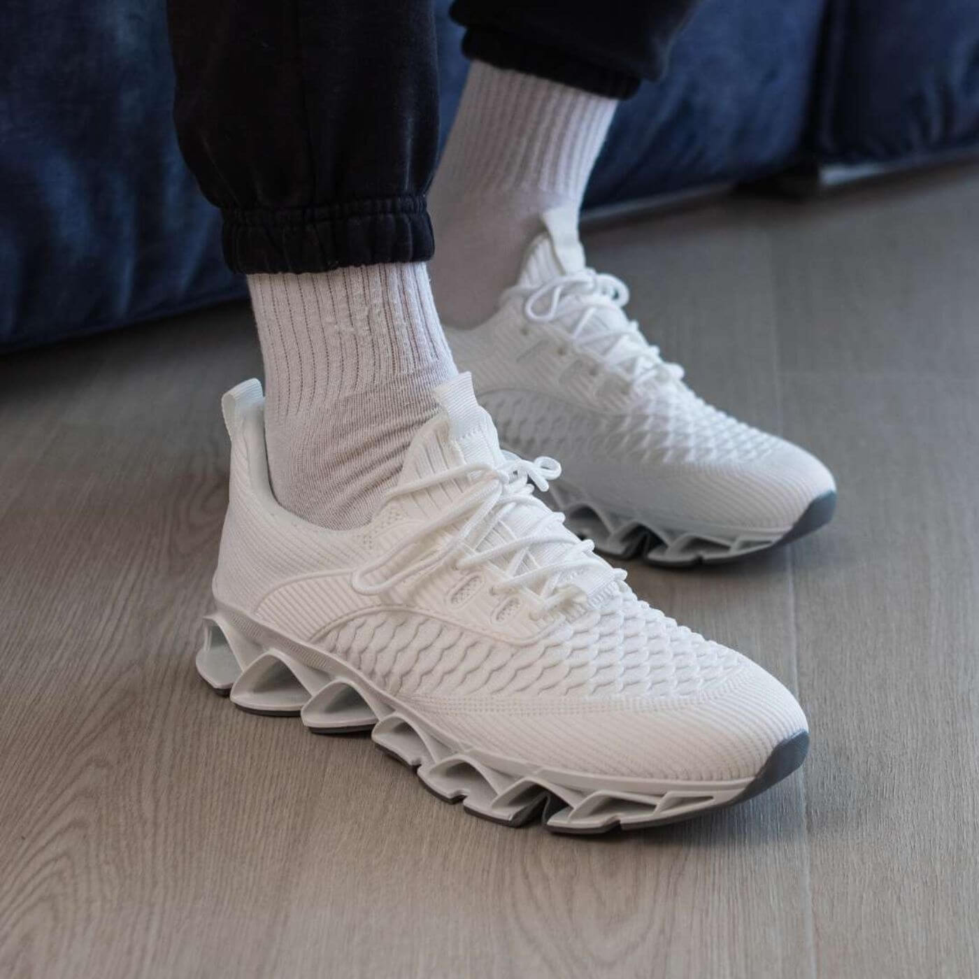 EvoMax 2.0 Sneakers™ – Absolute Comfort & Height Boosting