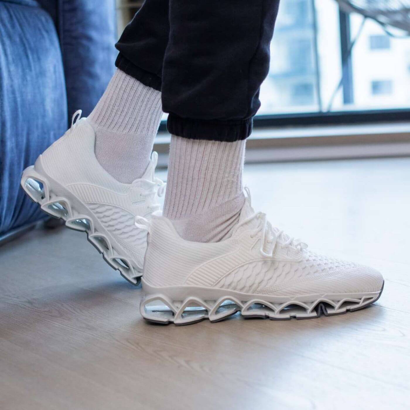 EvoMax 2.0 Sneakers™ – Absolute Comfort & Height Boosting