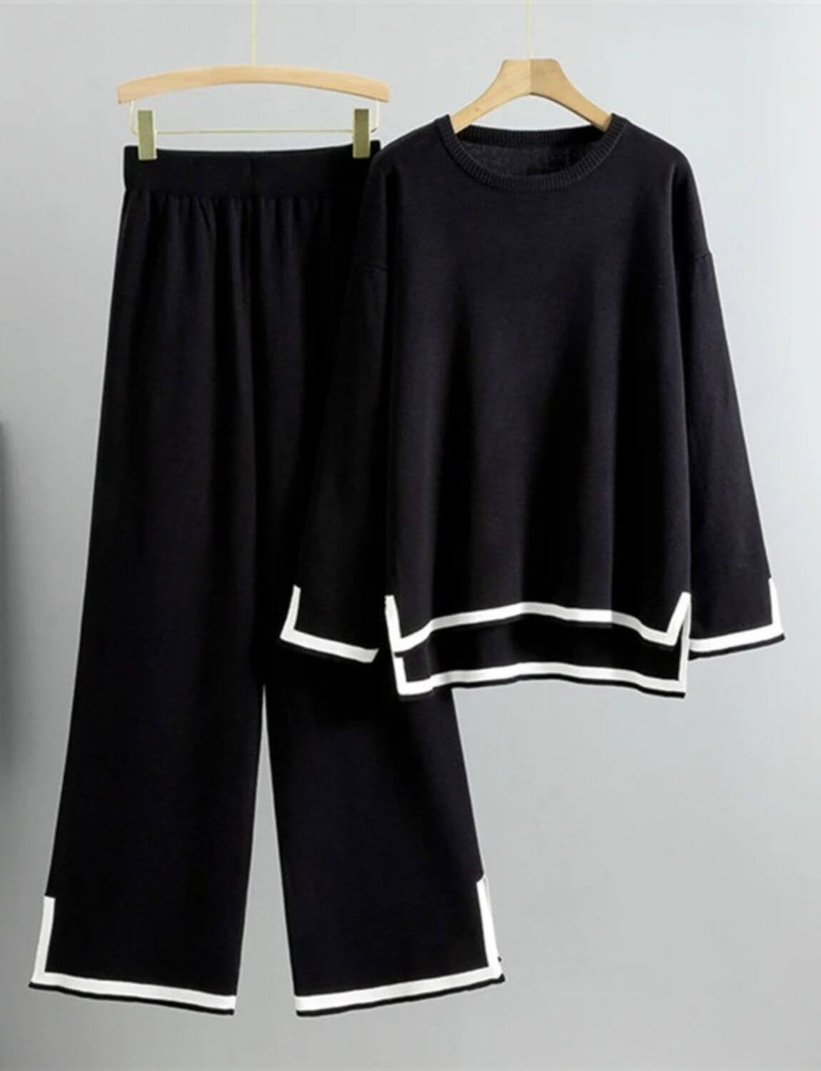 Jacqueline™ – Comfortable Top and Pants 2 Piece Set