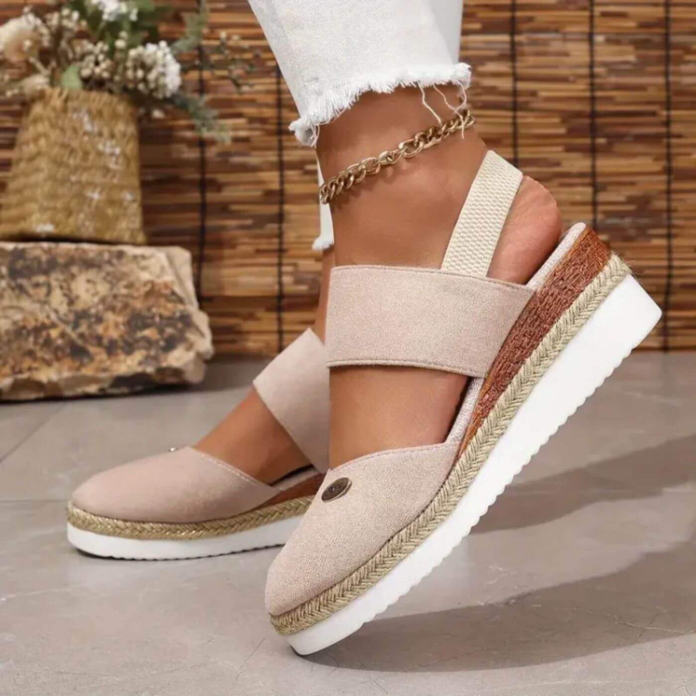 Jamie™ - Elegant Closed Toe Orthopedic Wedge Sandals