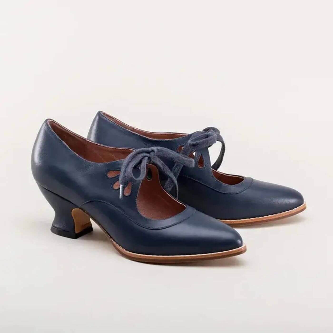 Kendra™ - Vintage Low Heel Orthopedic Shoes