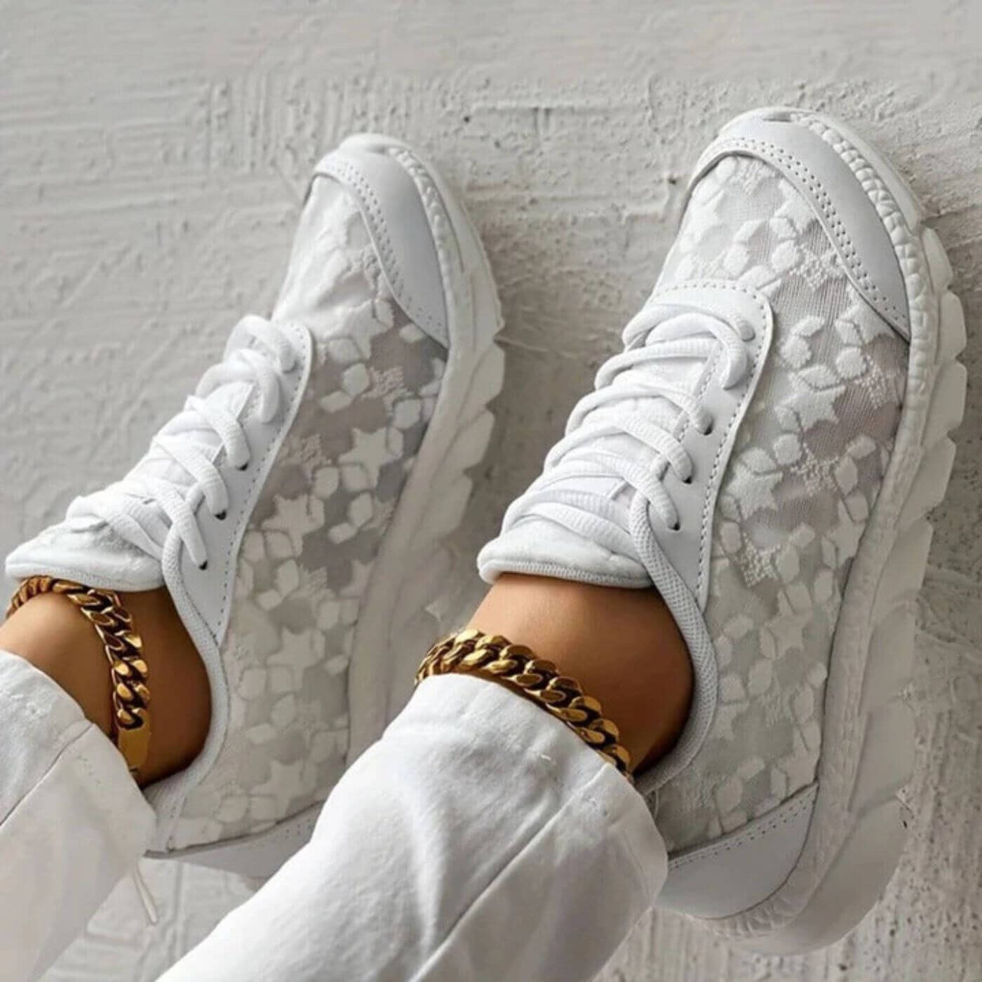 Lianne™ – Breathable Orthopedic Shoes