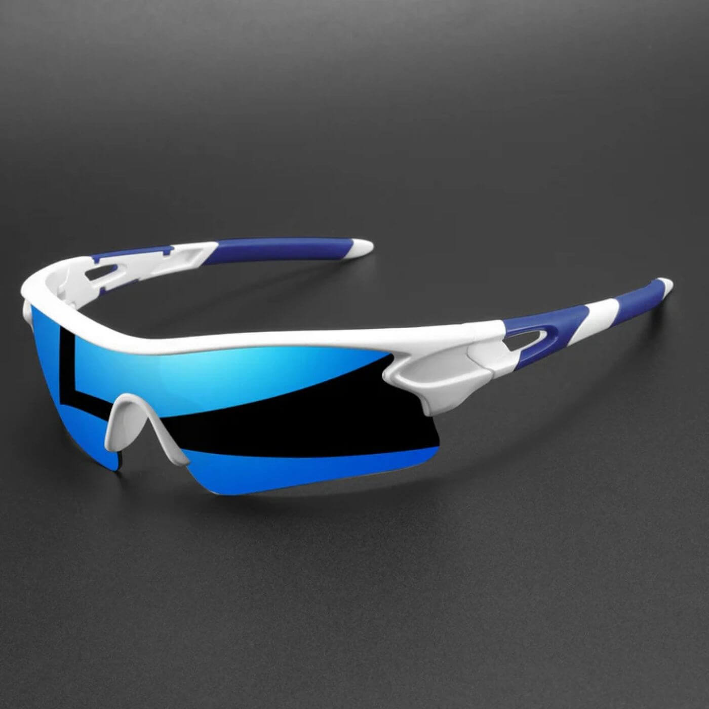 SolarFocus™ – High-Definition Polarized Sunglasses (1+1 FREE)