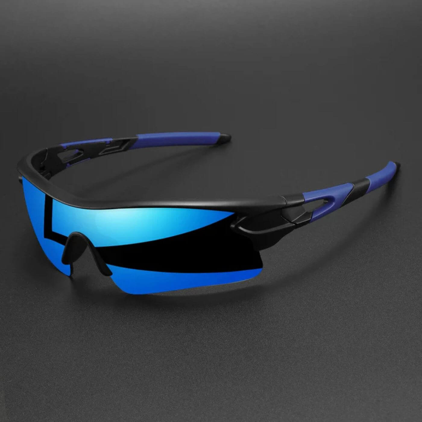 SolarFocus™ – High-Definition Polarized Sunglasses (1+1 FREE)